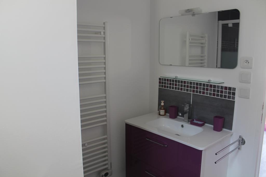 Le Champ De La Ferme Bed & Breakfast Saint-Gervais en-Belin Exterior foto