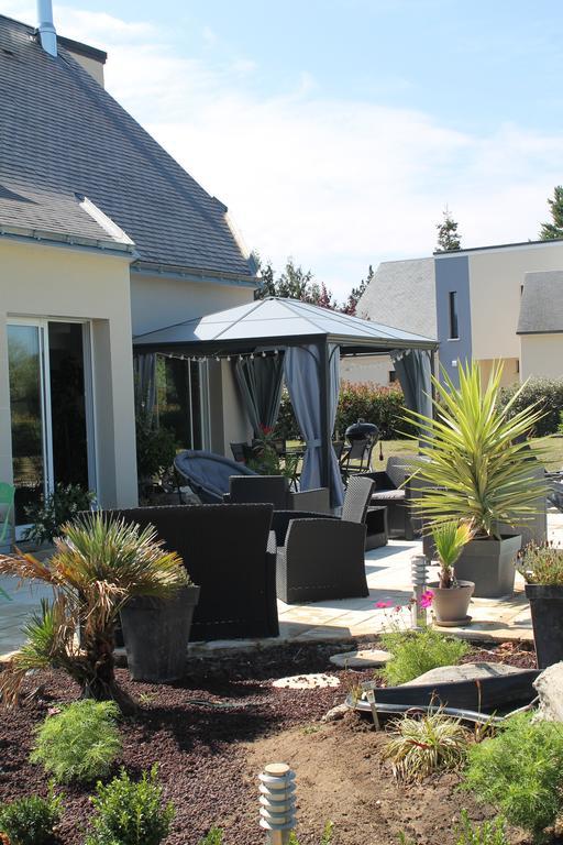 Le Champ De La Ferme Bed & Breakfast Saint-Gervais en-Belin Exterior foto