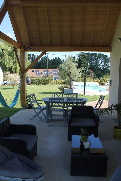 Le Champ De La Ferme Bed & Breakfast Saint-Gervais en-Belin Exterior foto
